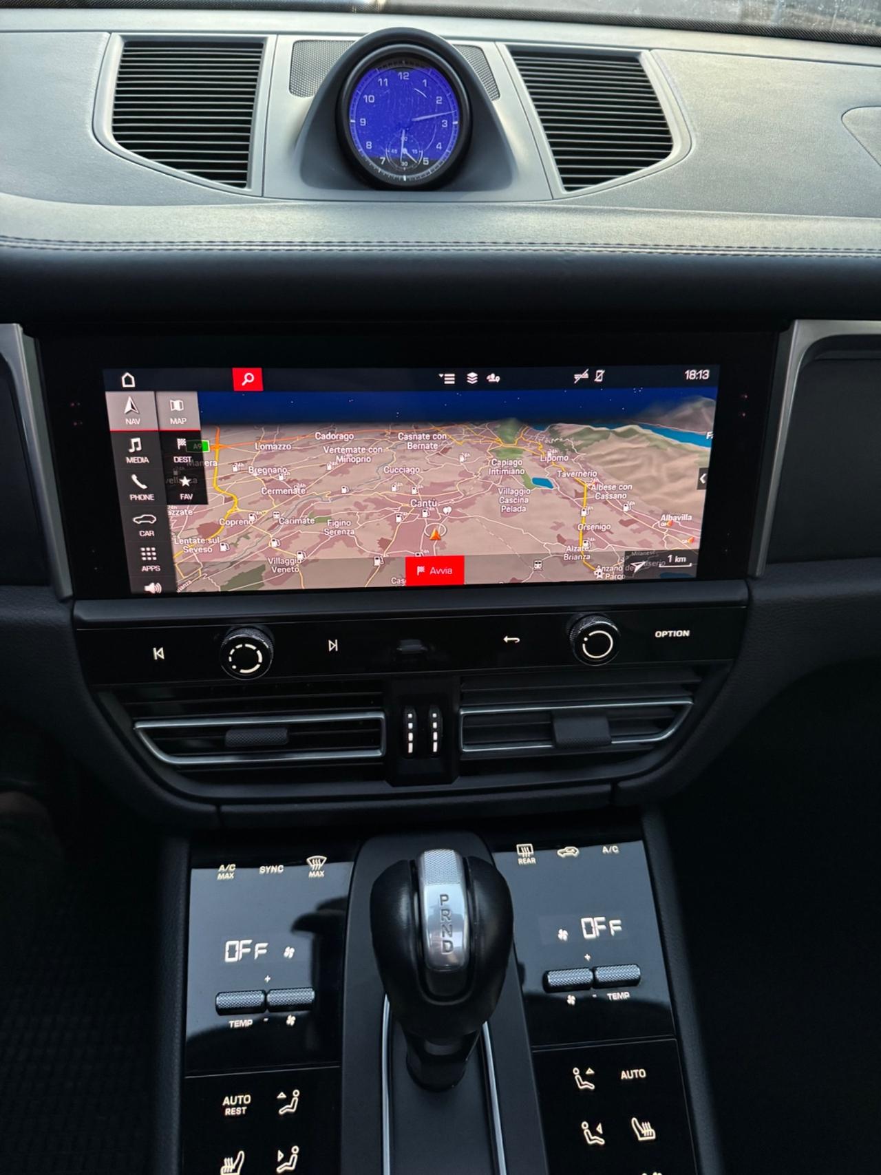 Porsche Macan cerchi 21, tetto, tagliandi Porsche