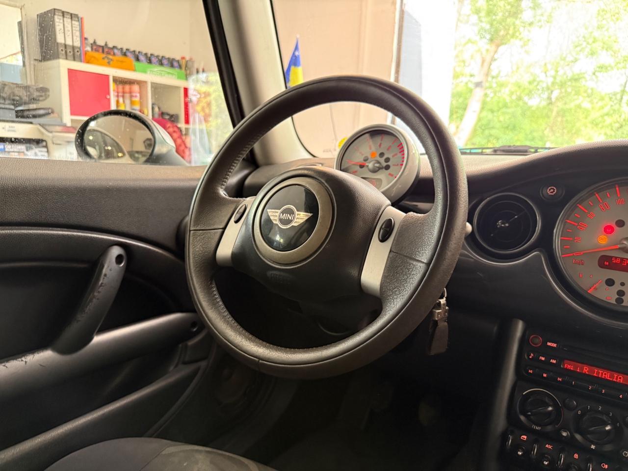 Mini 1.4 tdi One NEOPATENTATI