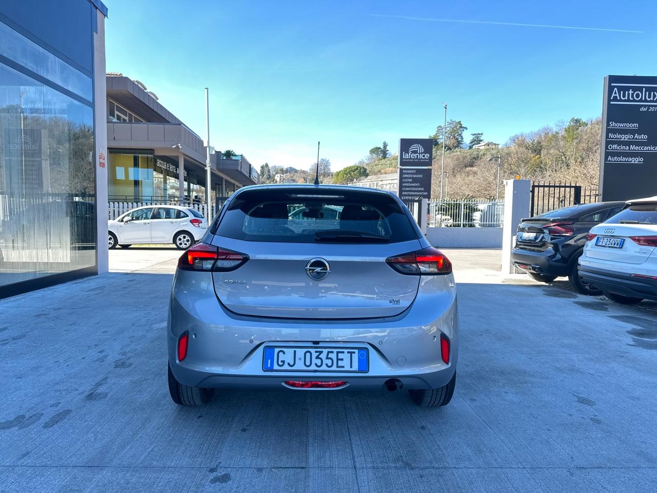 Opel Corsa 1.2 Blitz Edition