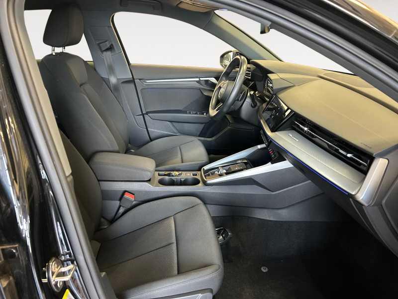 AUDI A3 Sportback 30 2.0 tdi S line edition s-tronic
