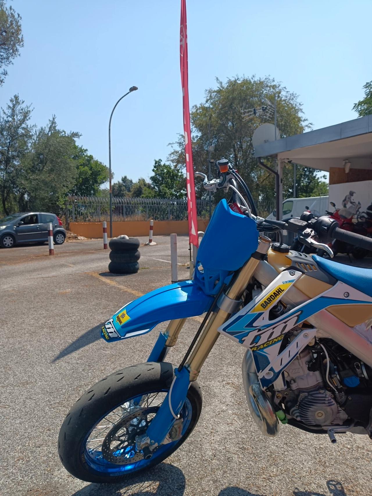 Tm SMR 300 ES Fi 2T
