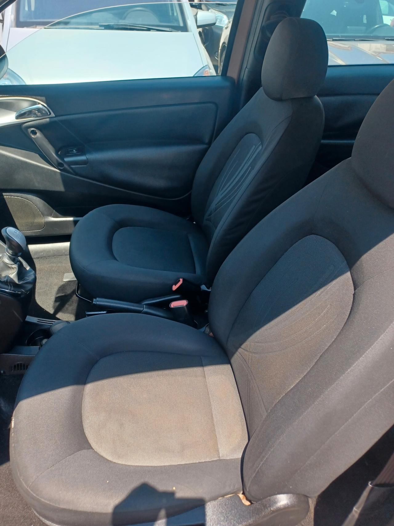 Lancia Ypsilon 1.2 DIVA ANNO 2011
