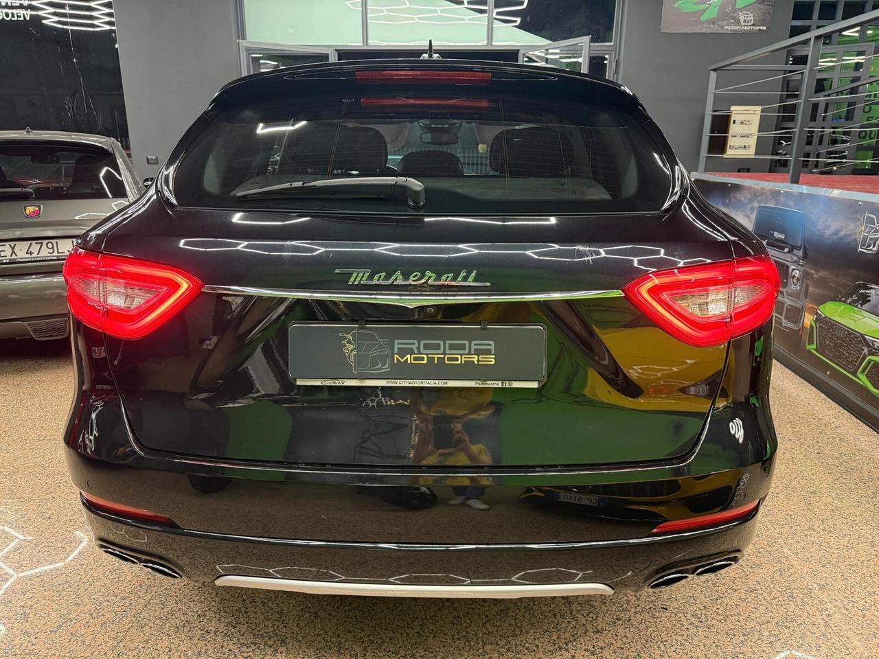 Maserati Levante V6 Diesel 275 CV AWD