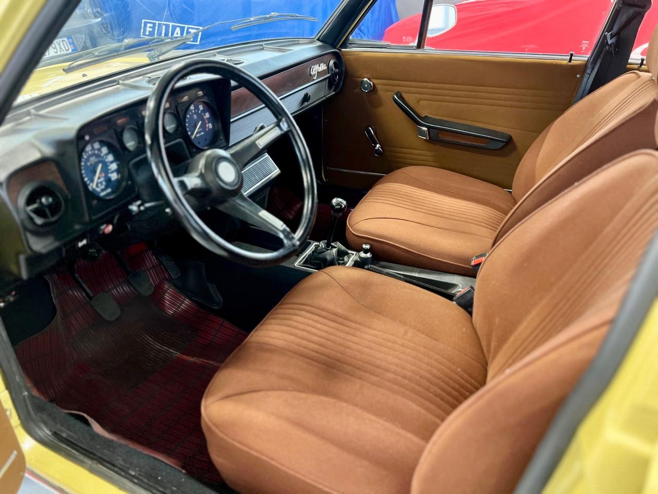 Alfa Romeo Alfetta 1.6 Unificata - 1977