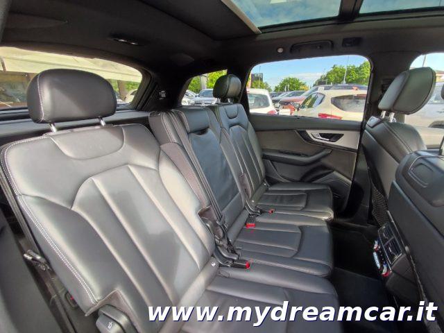 AUDI SQ7 4.0 V8 TDI quattro tiptronic Business Plus