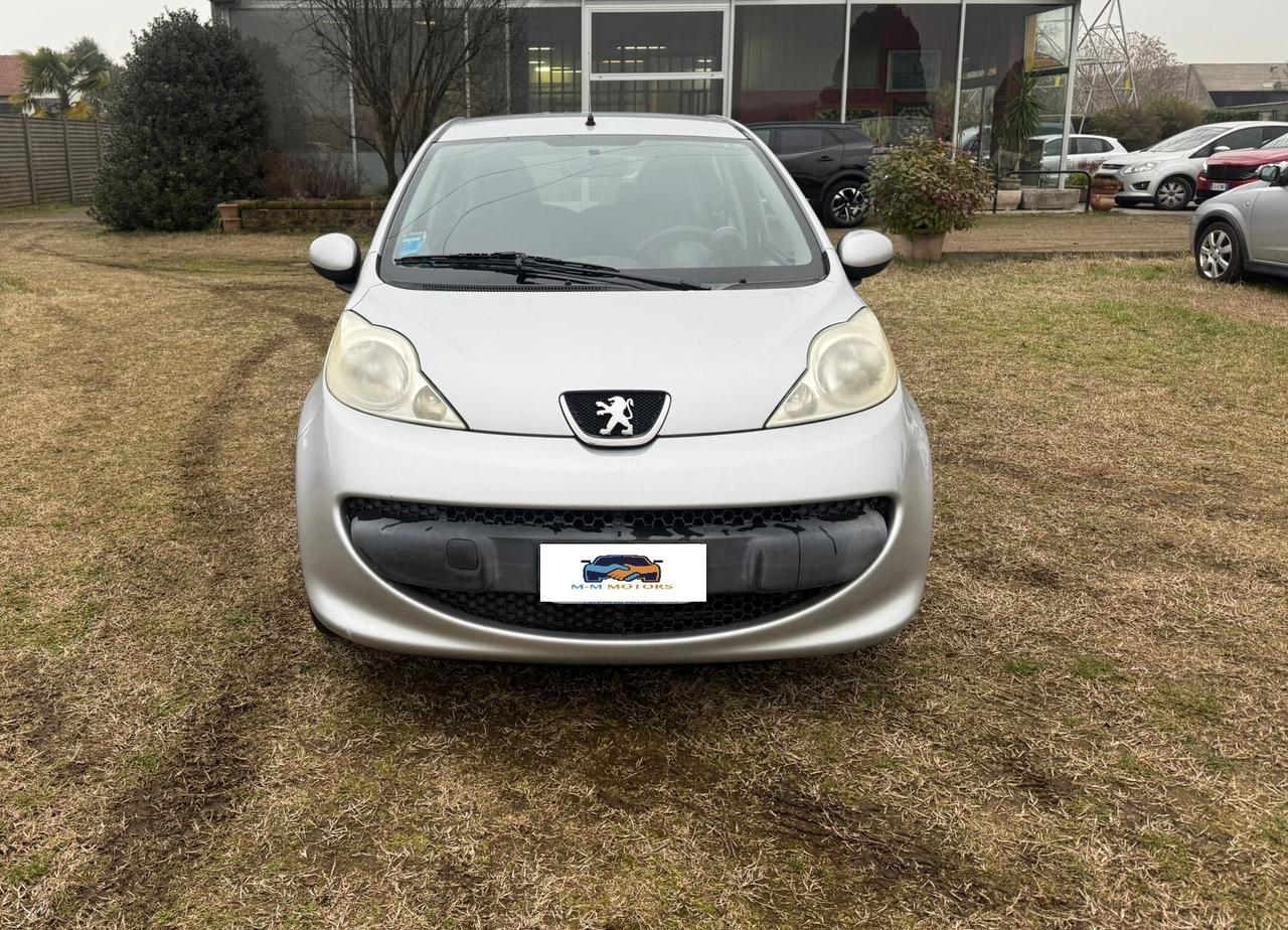 Peugeot 107 1.0 68CV 5porte Plaisir