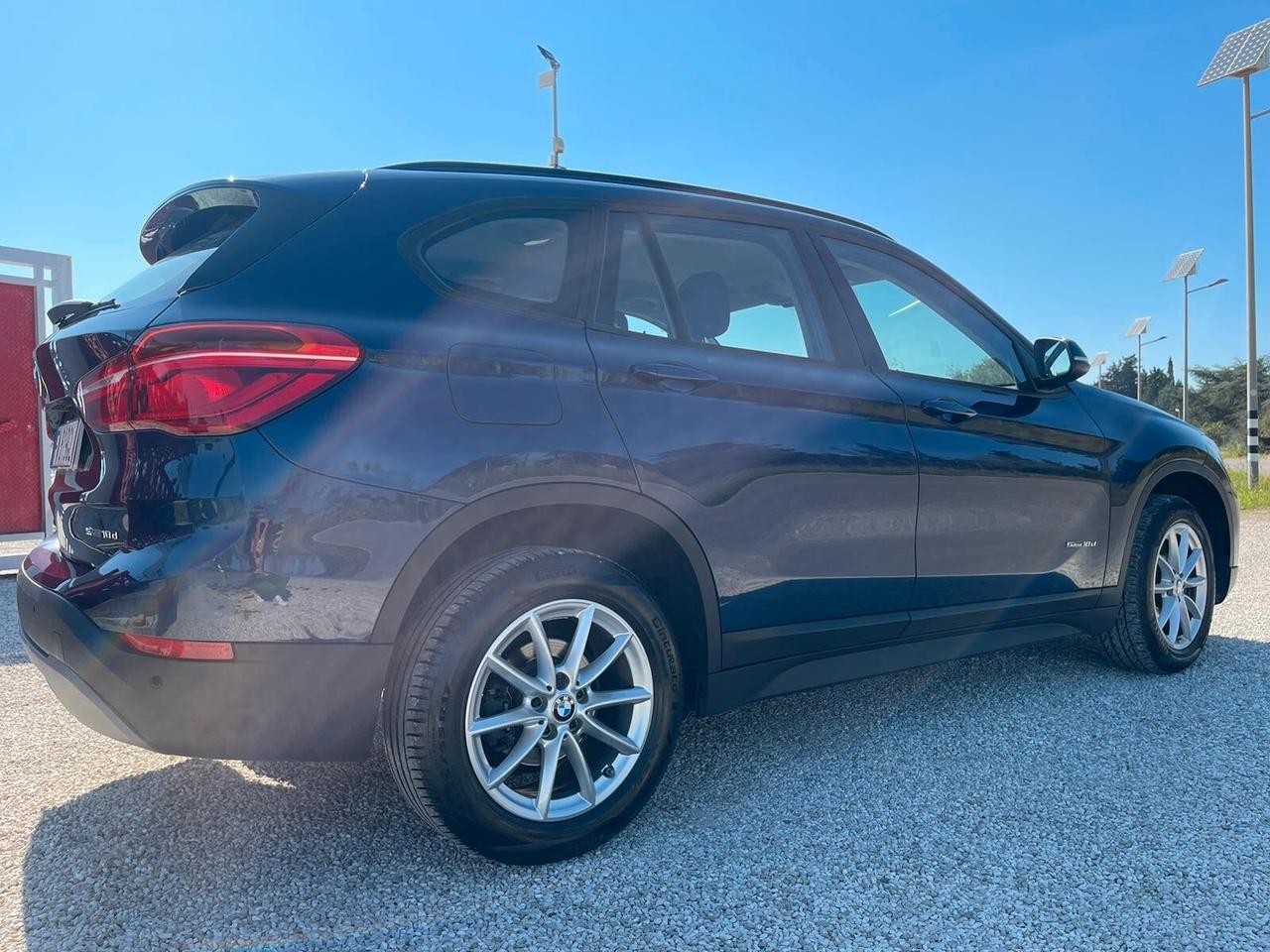 Bmw X1 sDrive18d Advantage 150 Cv Garanzia 12 mesi