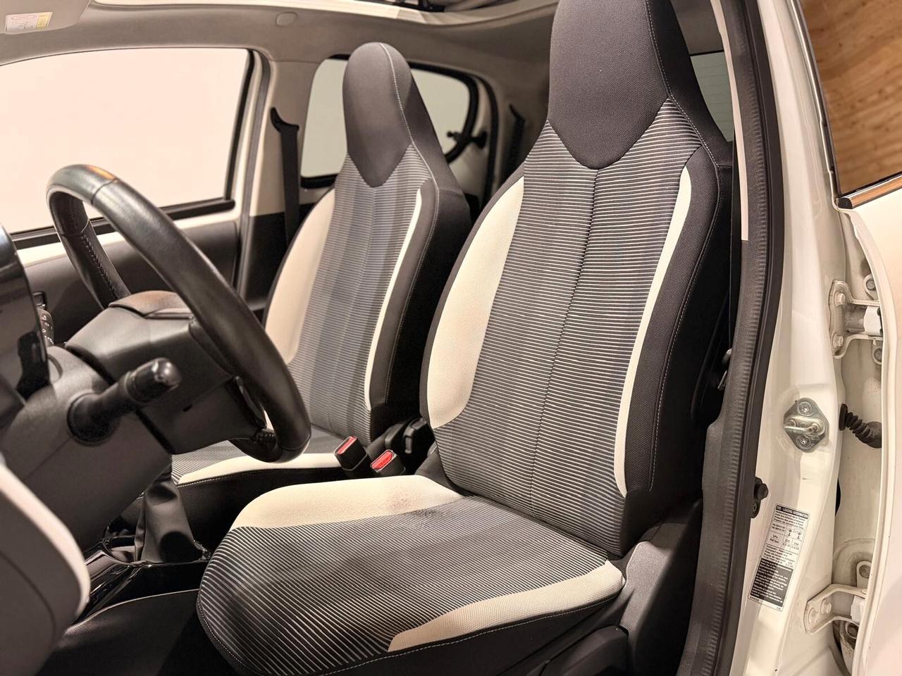Peugeot 108 PureTech 82 5 porte Allure TOP!
