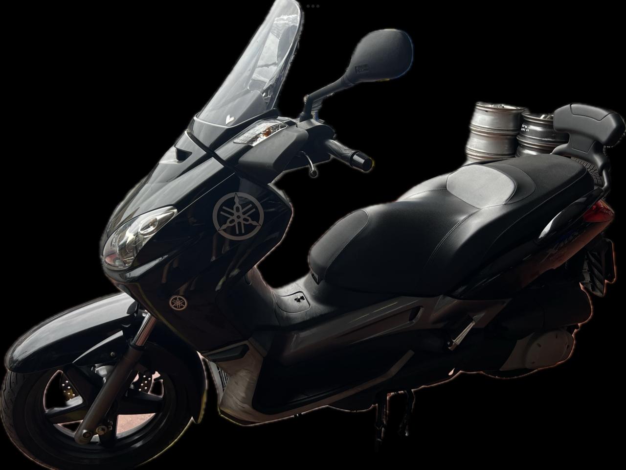 Yamaha X-Max 250 Perfetta