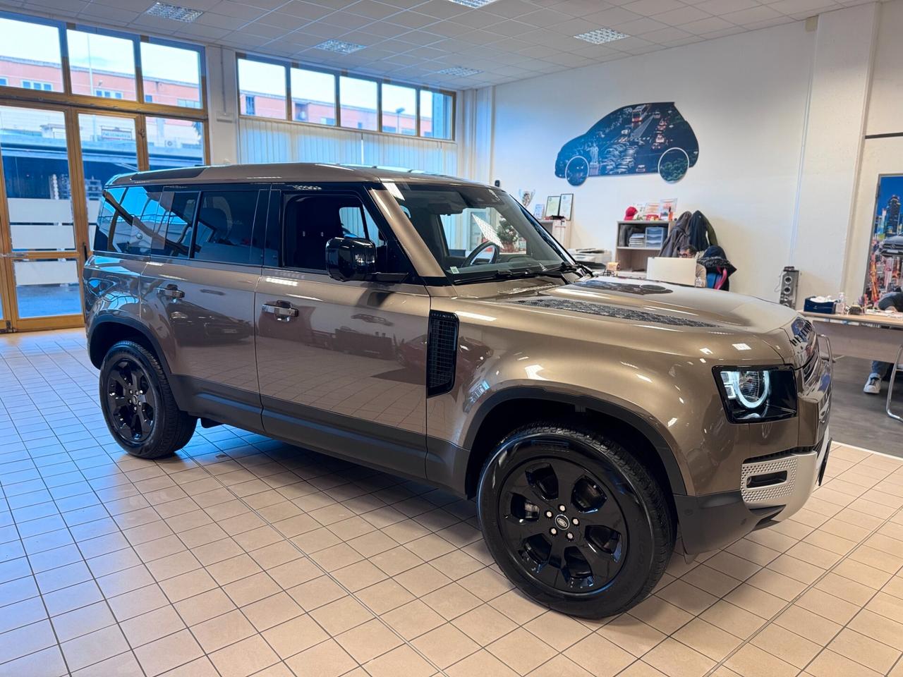 Land Rover Defender 110 2.0 SD4 240CV AWD Auto SE