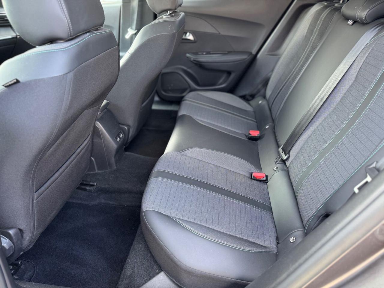 Peugeot 2008 GT Pack 1.2 PureTech 130 #9911