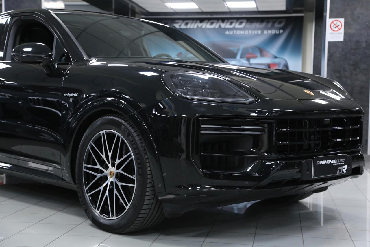 Porsche Cayenne Coupé 4.0 V8 Turbo 740 cv E-Hybrid plug-in auto