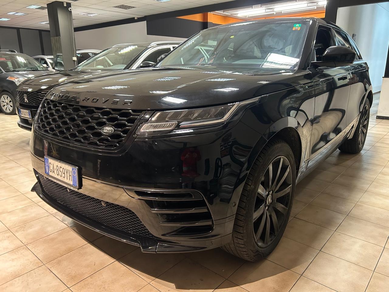 Land Rover Range Velar 2.0D I4 240 CV R-Dynamic HSE