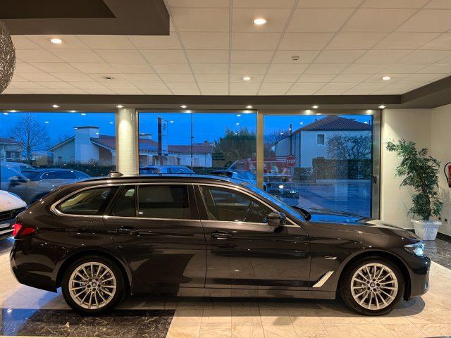 BMW 530 e xDrive Touring Business Plug-In