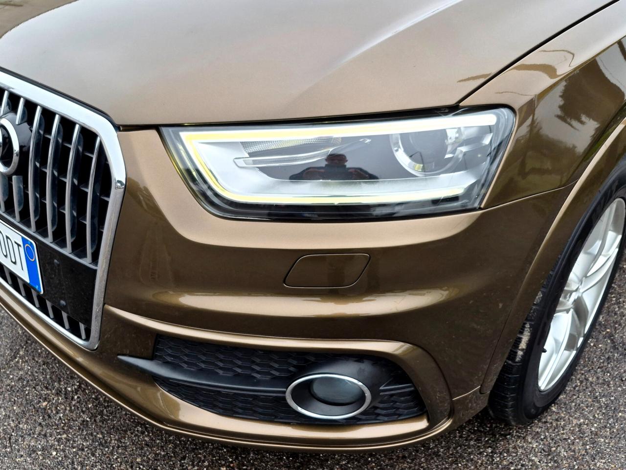 Audi Q3 2.0 TDI 140 CV Advanced S line