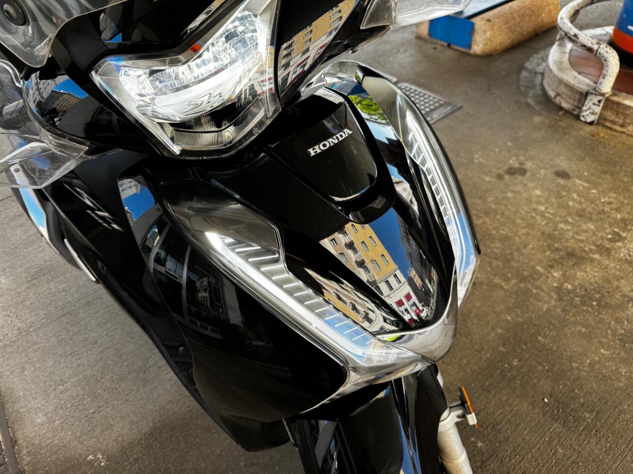 HONDA SH150 FULL OPTIONAL PERFETTO