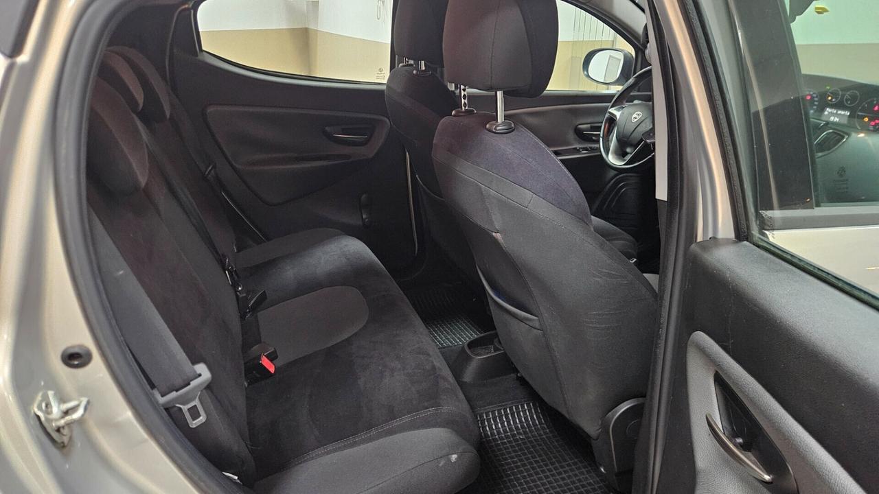Lancia Ypsilon 1.3 MJT 16V 95 CV 5 porte S&S Gold
