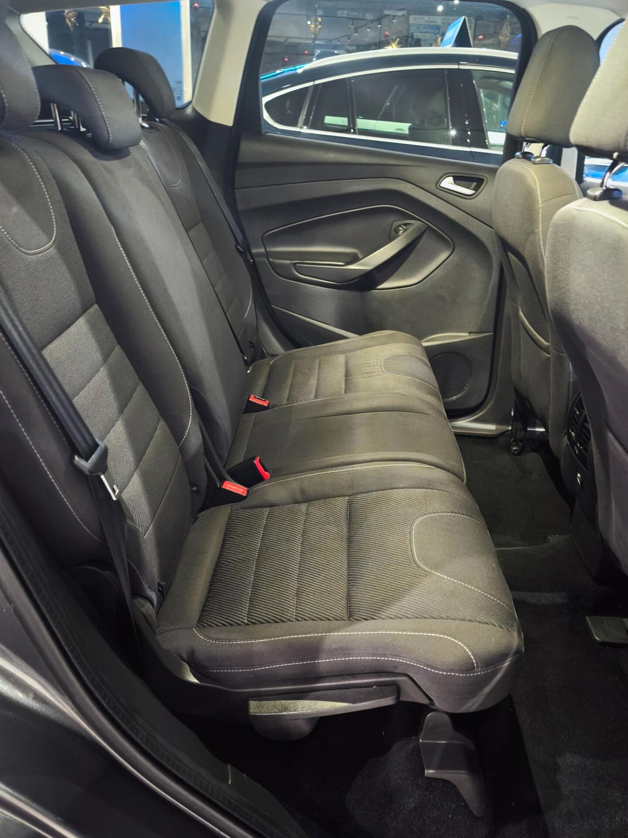 Ford Kuga 2.0 TDCI 120 CV S&S 2WD Titanium