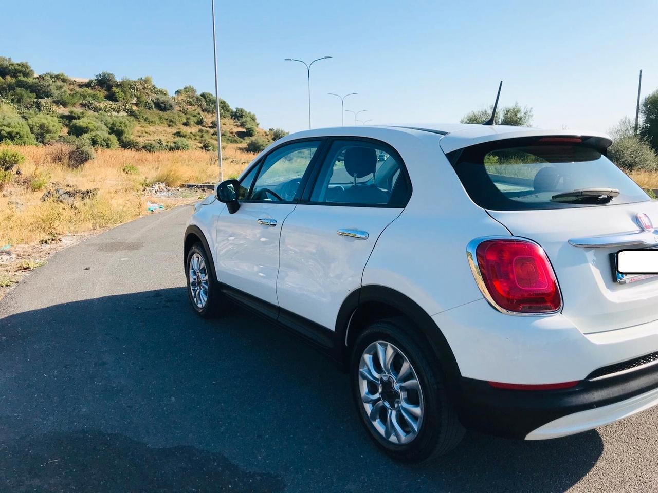 Fiat 500X 1.6mljt LOUNGE FULLOPTIONAL 2015