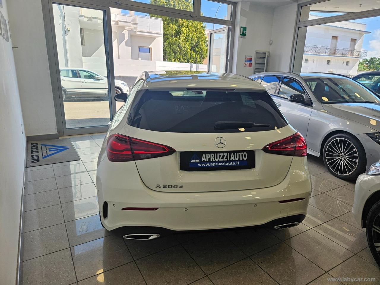 MERCEDES-BENZ A 200 d Automatic Premium Plus AMG Line