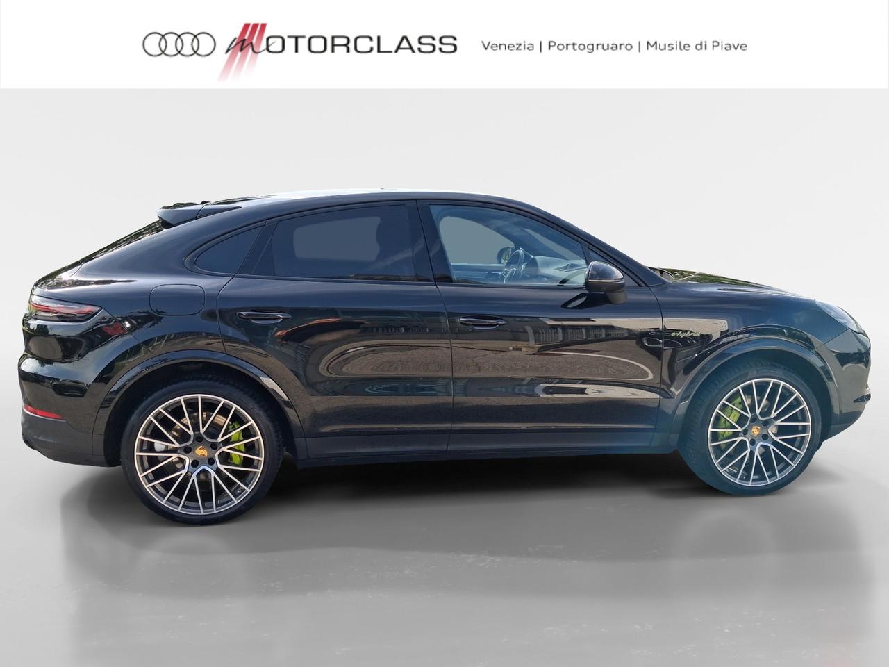 Coupe 3.0 V6 e-hybrid Tiptronic