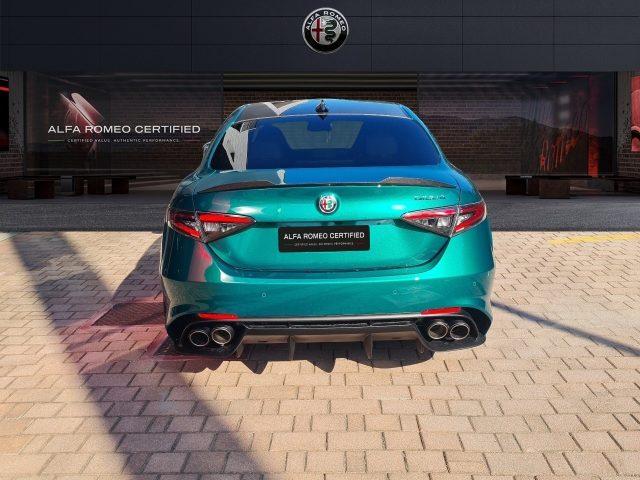 ALFA ROMEO Giulia 2.9 V6 Bi-Turbo AT8 Quadrifoglio