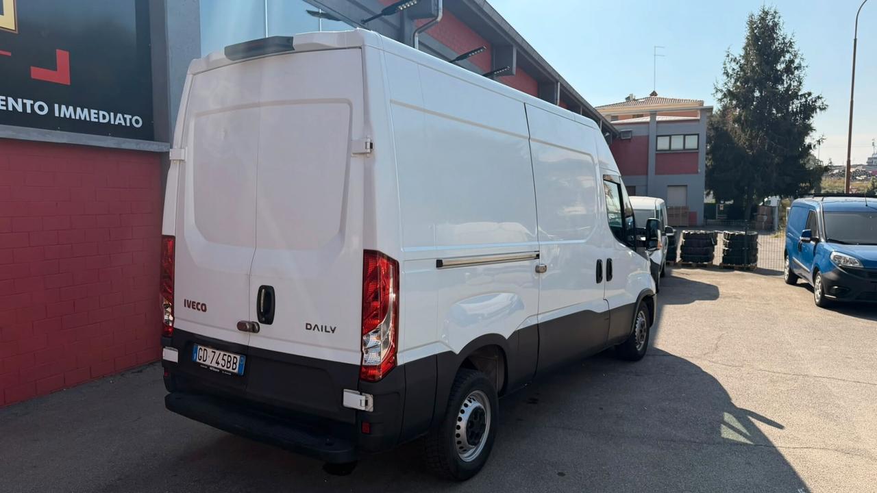 Iveco Daily 35S12V 2.3 HPT PM-TM Furgone