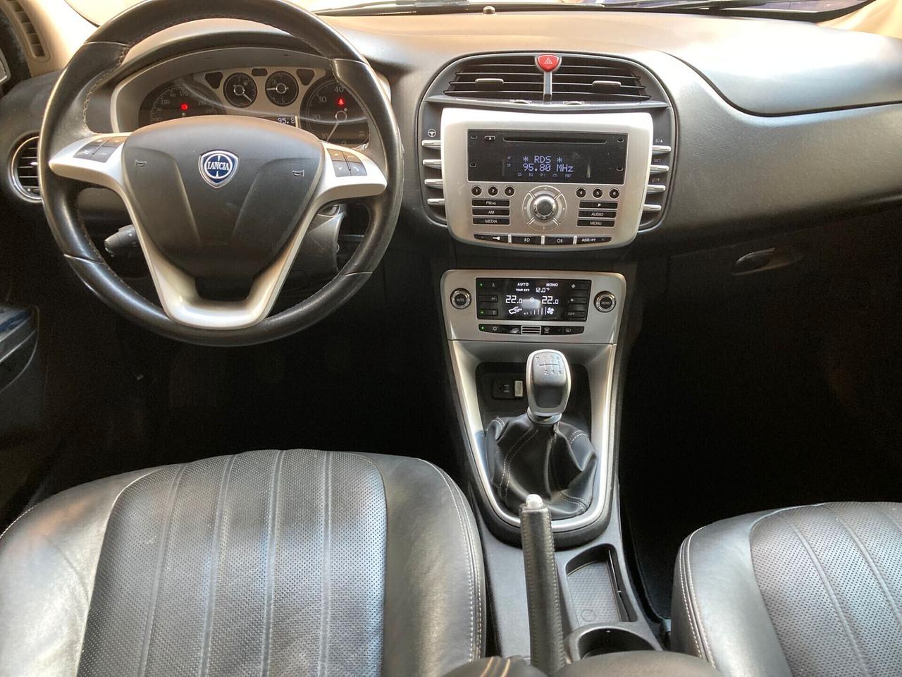 Lancia Delta 1.6 MJT -X NEOPATENTATI- 2013