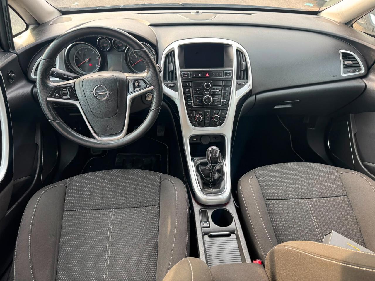 Opel Astra 2.0 CDTI 160 CV 5 porte Cosmo