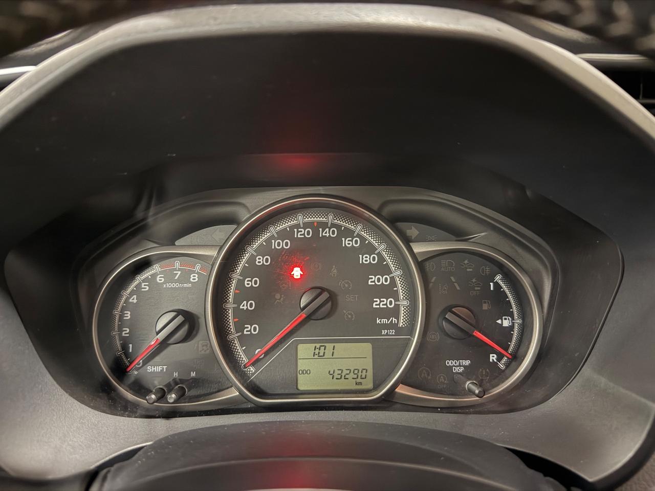 Toyota Yaris 1.0 5 porte vvt-i Active