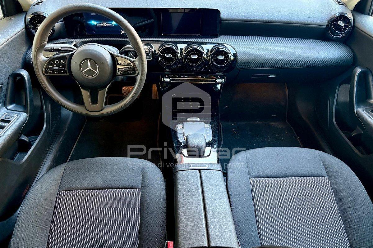 MERCEDES A 180 Automatic Business