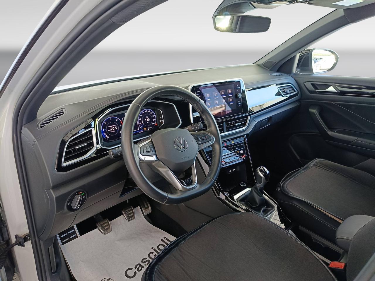 VOLKSWAGEN T-Roc I 2022 - T-Roc 2.0 tdi R-Line 115cv