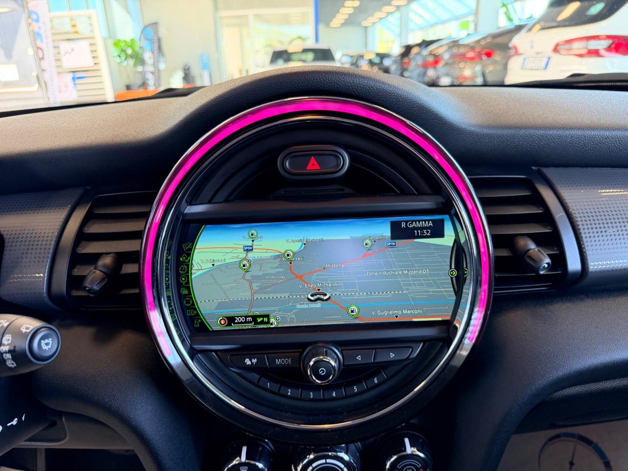 Mini 1.5 Cooper D Hype 5 porte JCW auto