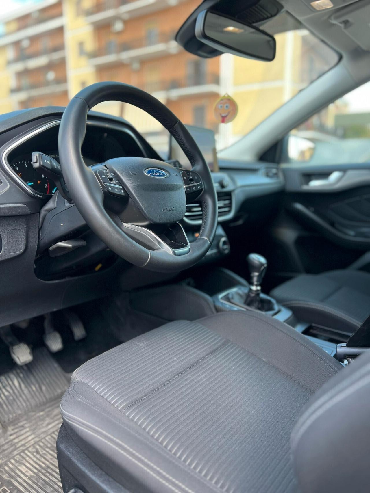 Ford Focus TURNIER 1.0 ECOBOOST HYBRID