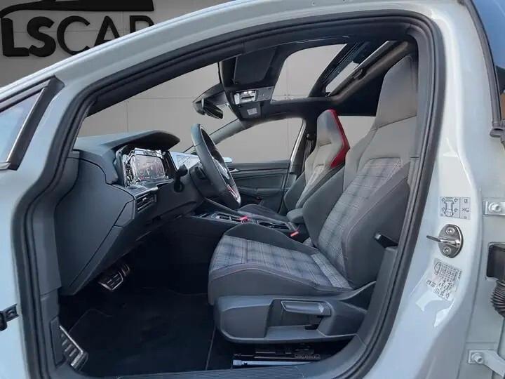 Volkswagen Golf GTI 2.0 tsi 245cv dsg~Unipro~Promo~Finanziamento