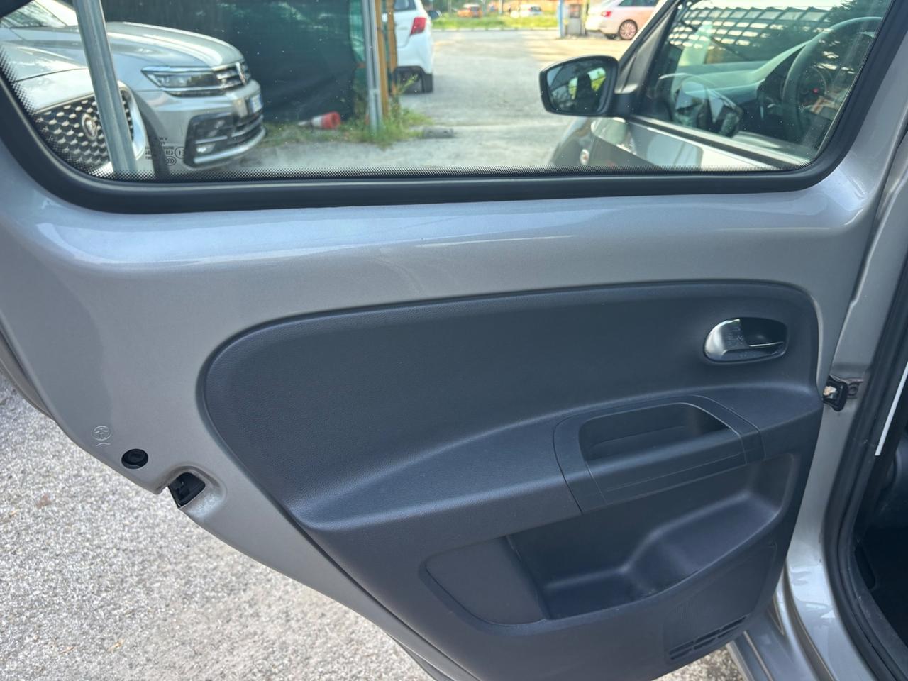 Volkswagen up! 1.0 5p. eco move METANO OK NEOPATENTATI