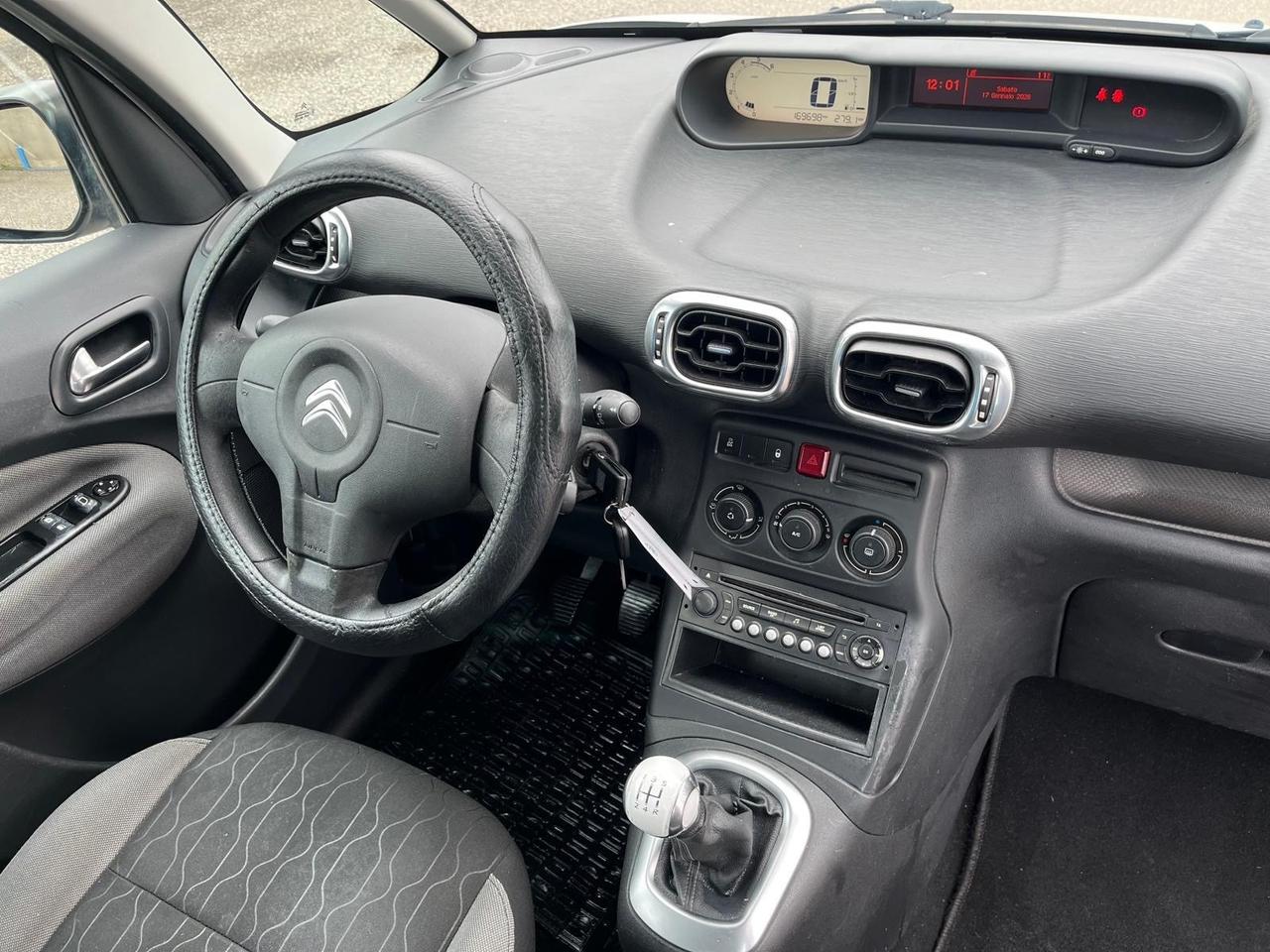 Citroen c3 Picasso-1.6 hdi-full-2015