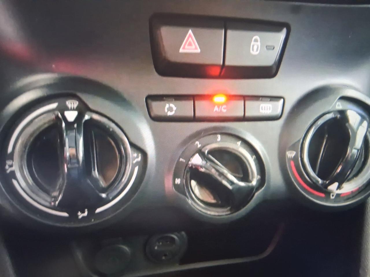 Peugeot 208 1.4 VTi 95 CV 5p. GPL Active