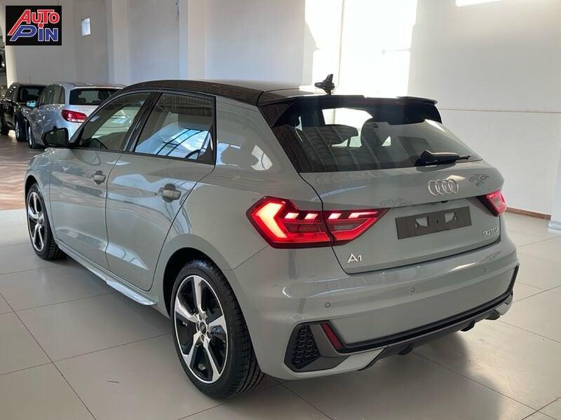Audi A1 Sportback 30 TFSI S tronic S line edition *Grigio freccia