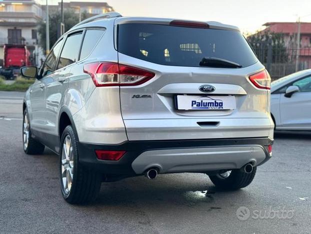FORD Kuga 2.0 TDCI 163 CV 4WD Powershift Titaniu