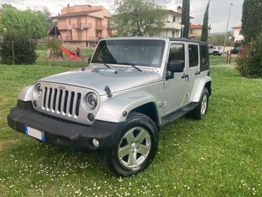 Jeep Wrangler Unlimited 2.8 CRD DPF Sahara Auto