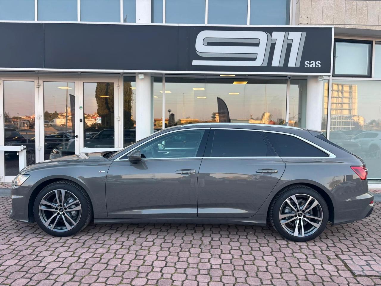 Audi A6 40 2.0 TDI quattro ultra S tronic Business Plus