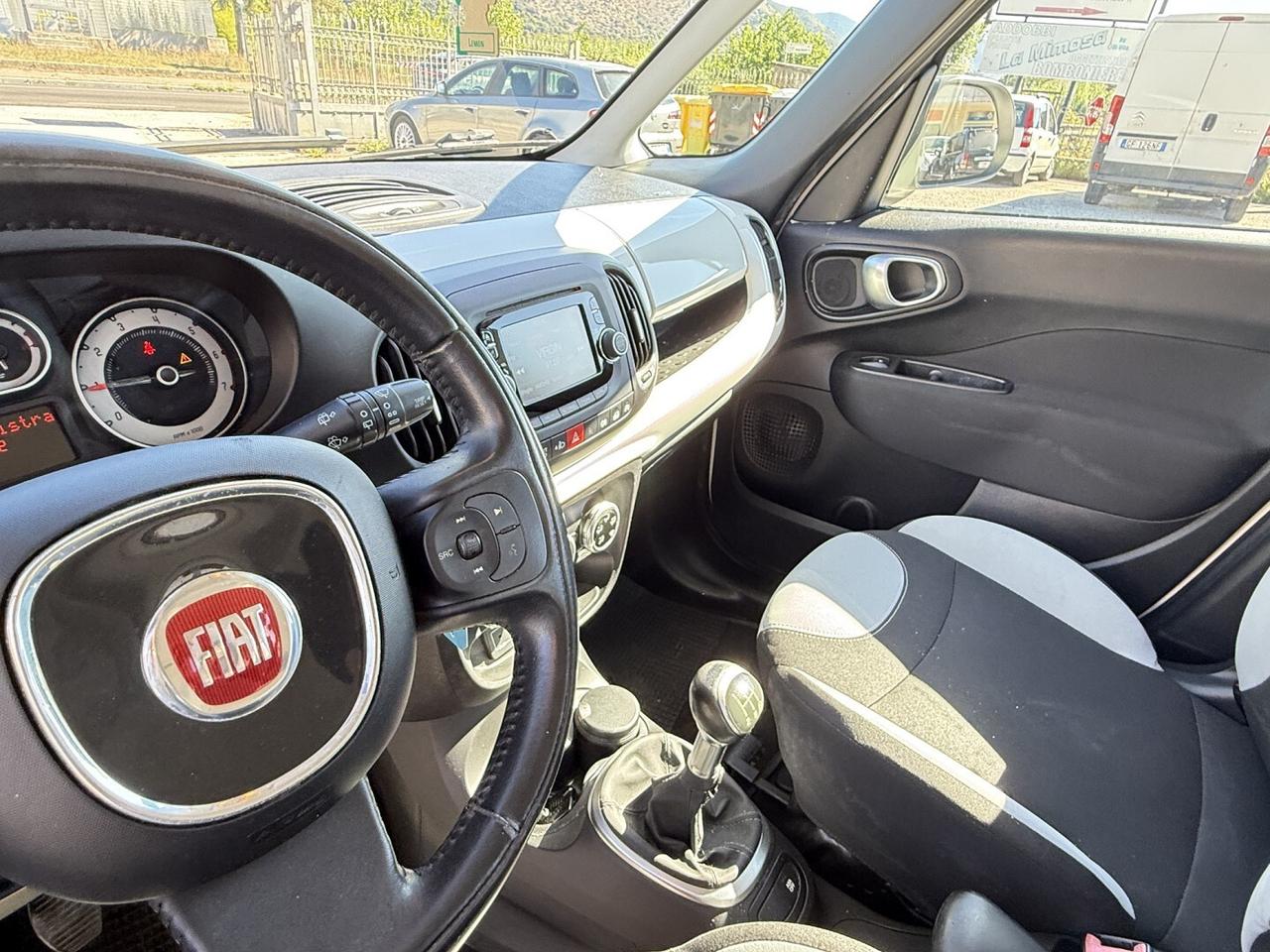 FIAT 500L 1.3 MJT LOUNGE - ADATTA NEOPATENTATI