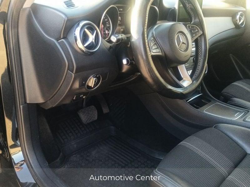 Mercedes-Benz GLA 200 d Automatic Sport