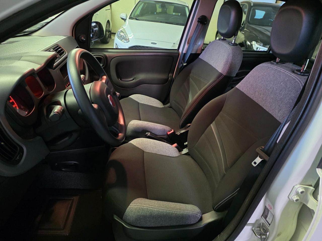 Fiat Panda Hybrid AUTOCARRO N1 4 posti