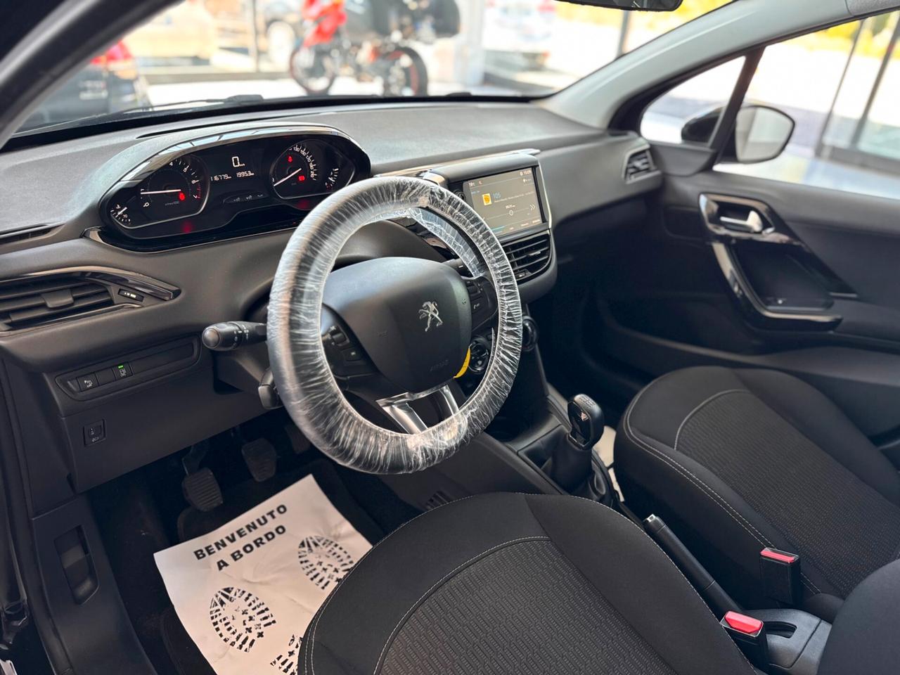 Peugeot 208 PureTech 82 5p. GPL Active