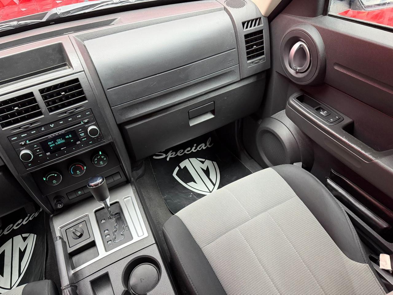 Dodge Nitro 2.8 CRD DPF R-T 4WD AUTOMATICA