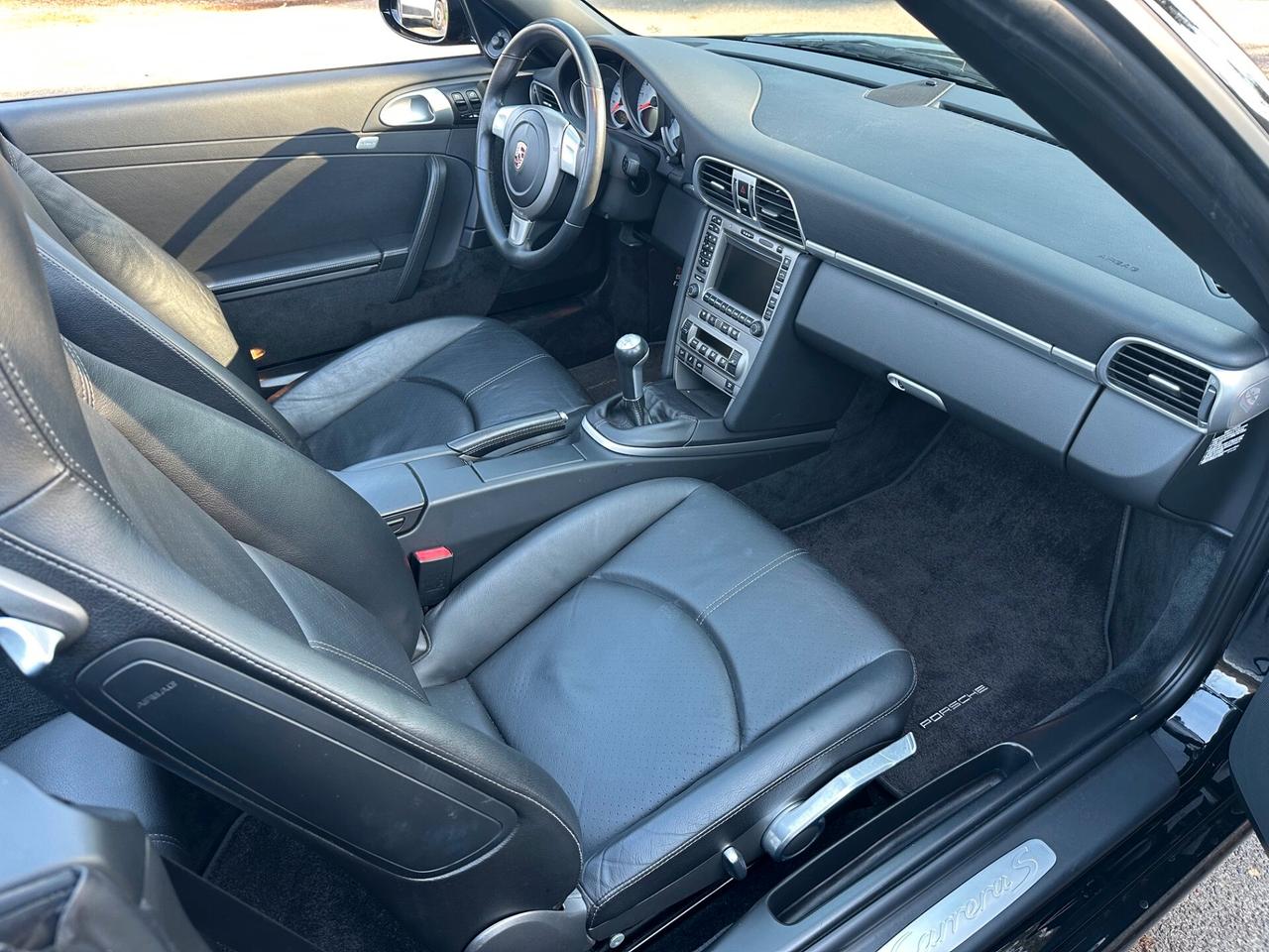 Porsche 911 Carrera S Cabriolet 2006 solo 54.000 KM