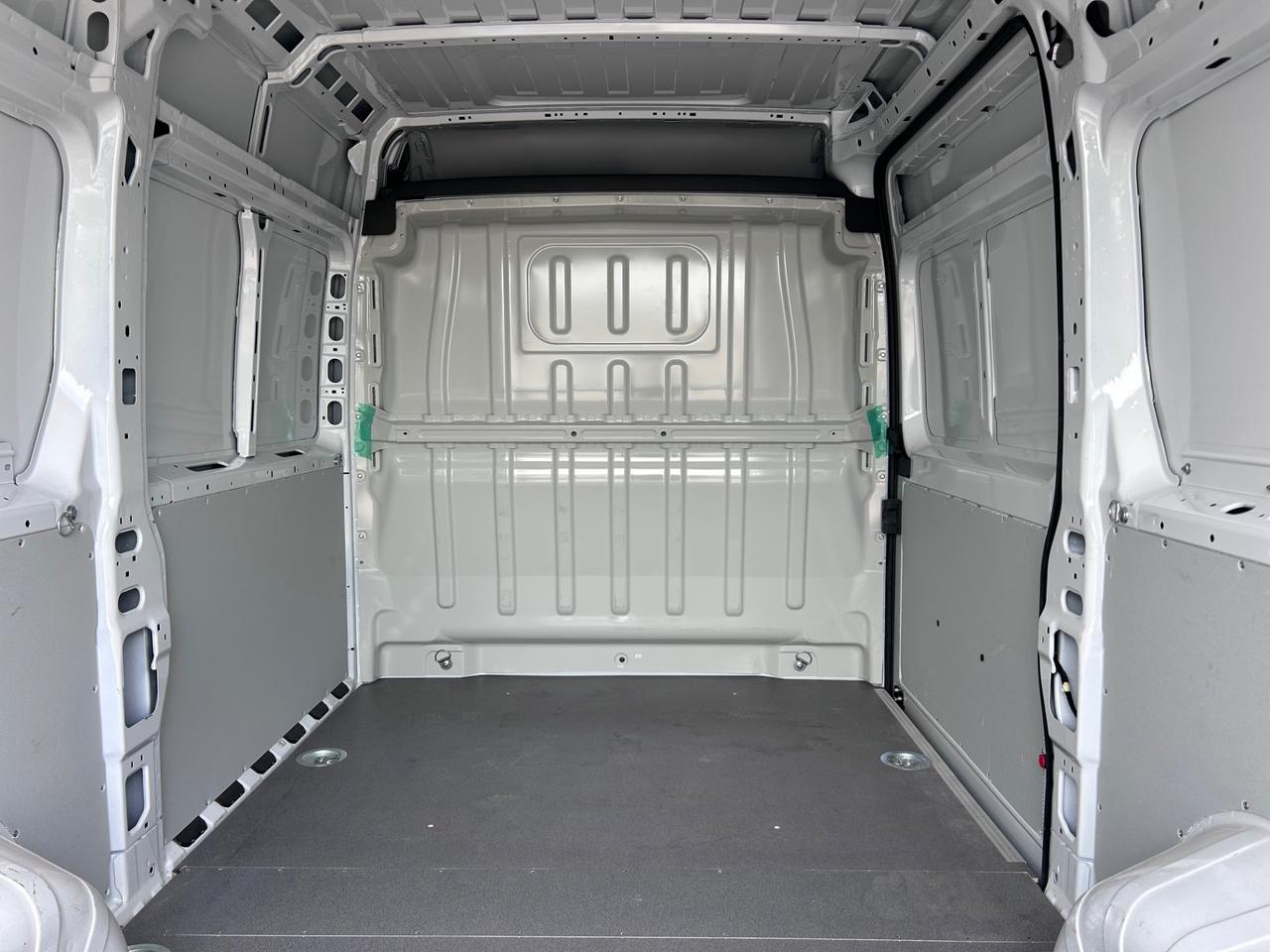 Peugeot Boxer 2.2HDI garanzia casa madre 2025