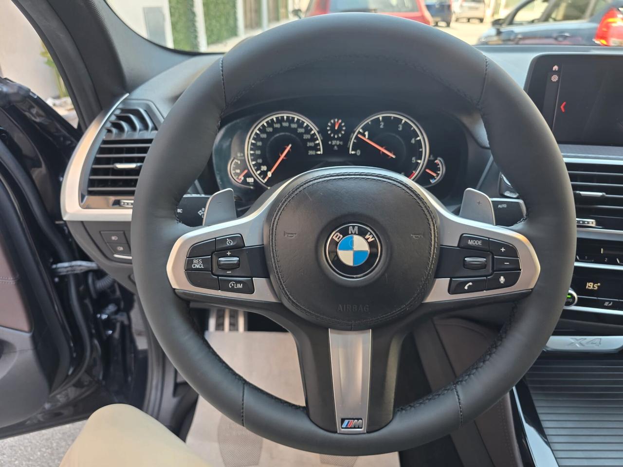 Bmw X4 X-Drive20d Msport+Tetto+Pelle Totale+Luci Ambiente..